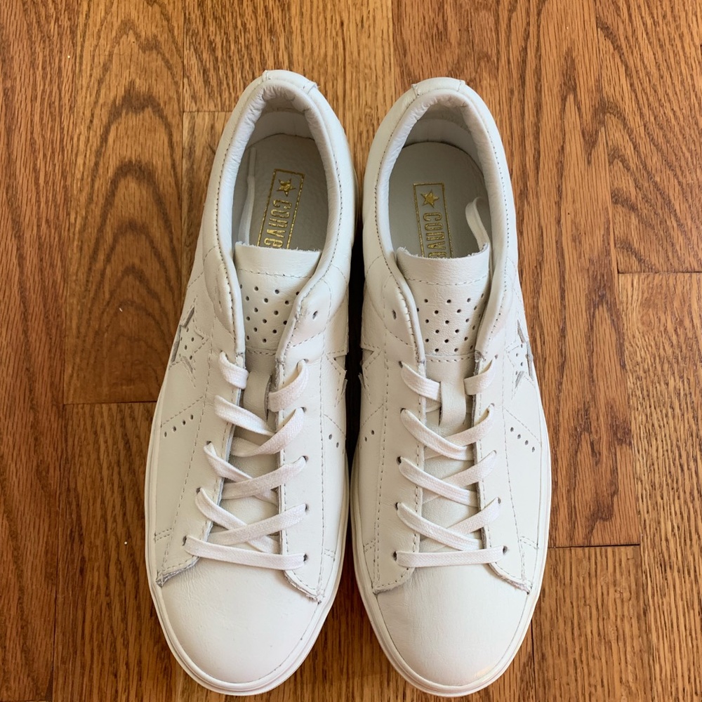 Converse One Star platform sneakers